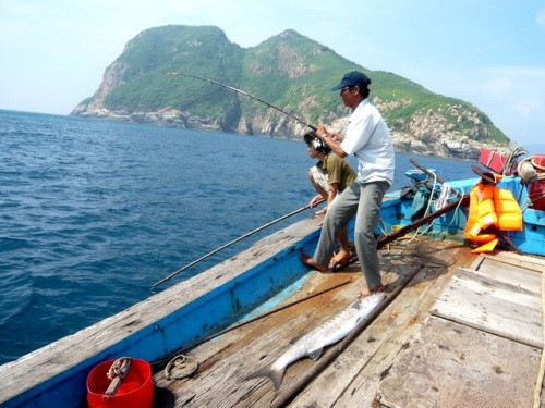 Hoạt động câu cá cùng ngư dân quần đảo An Thới